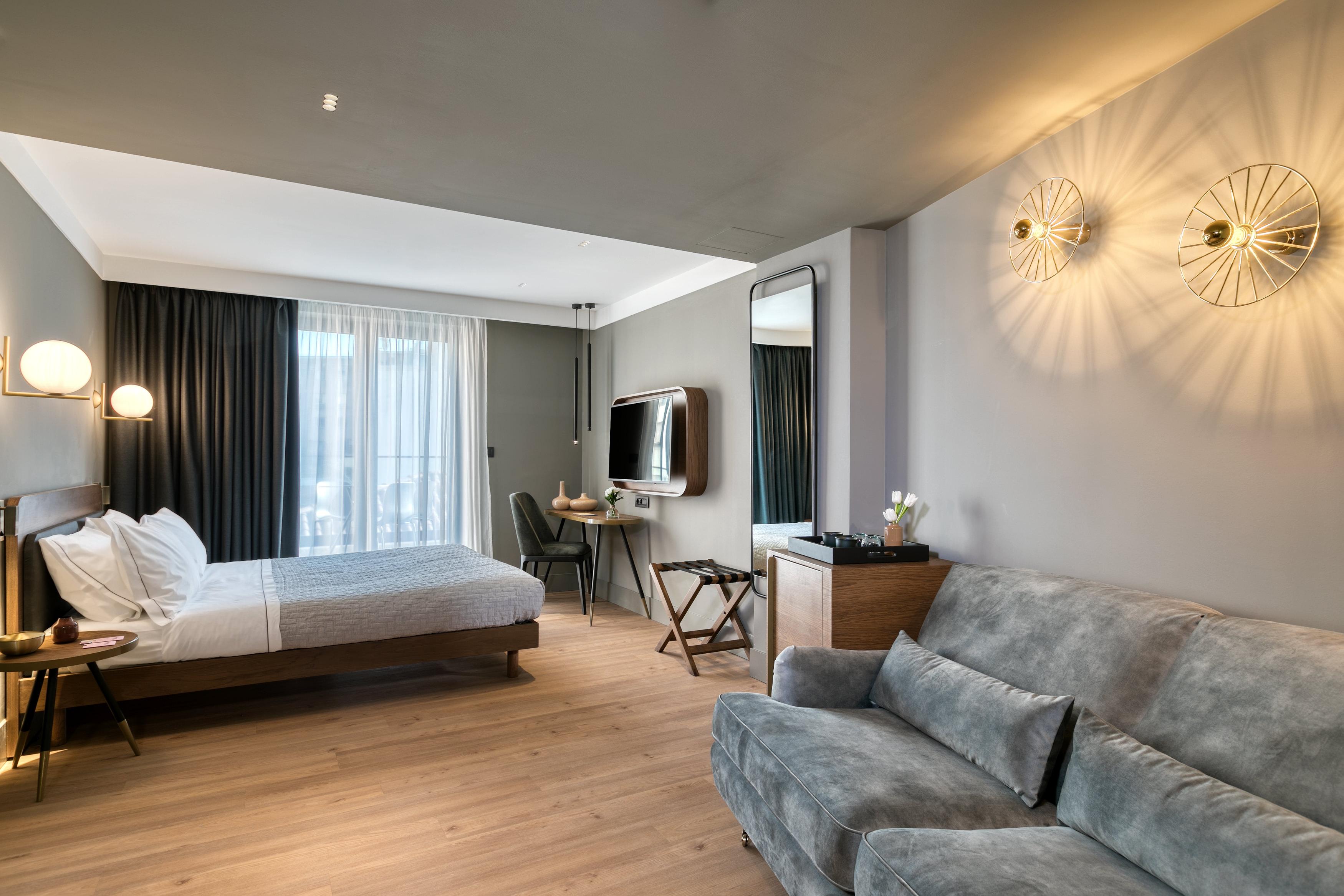 Bob W Eolou Hotel Athena Bagian luar foto