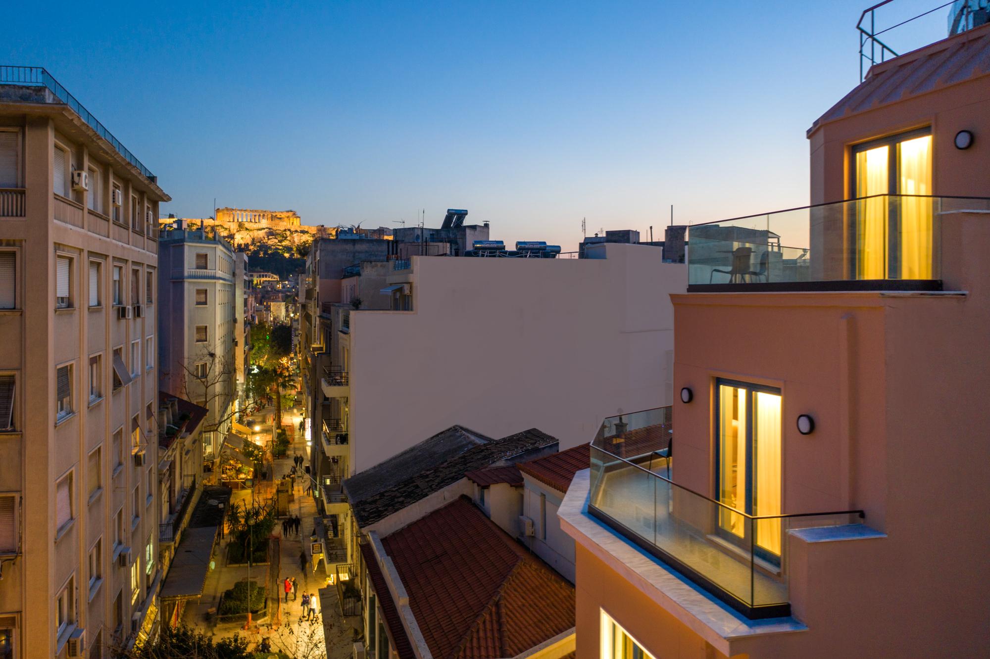 Bob W Eolou Hotel Athena Bagian luar foto