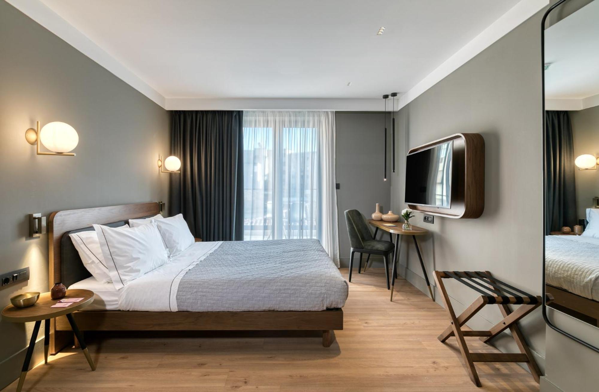 Bob W Eolou Hotel Athena Bagian luar foto