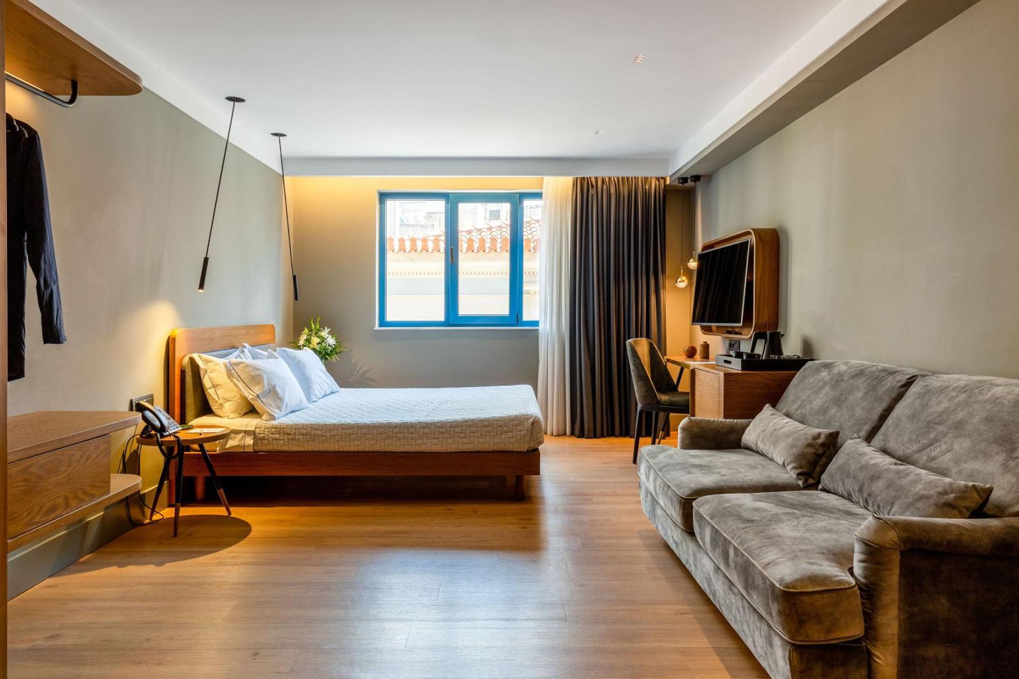 Bob W Eolou Hotel Athena Bagian luar foto