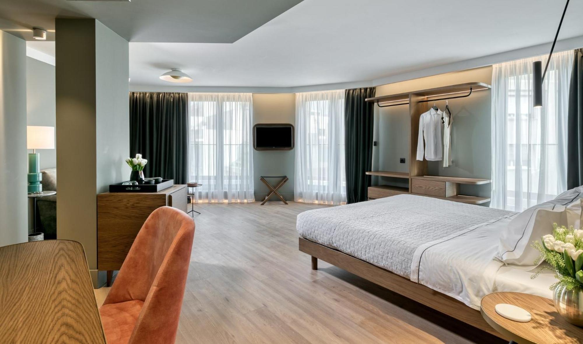 Bob W Eolou Hotel Athena Bagian luar foto
