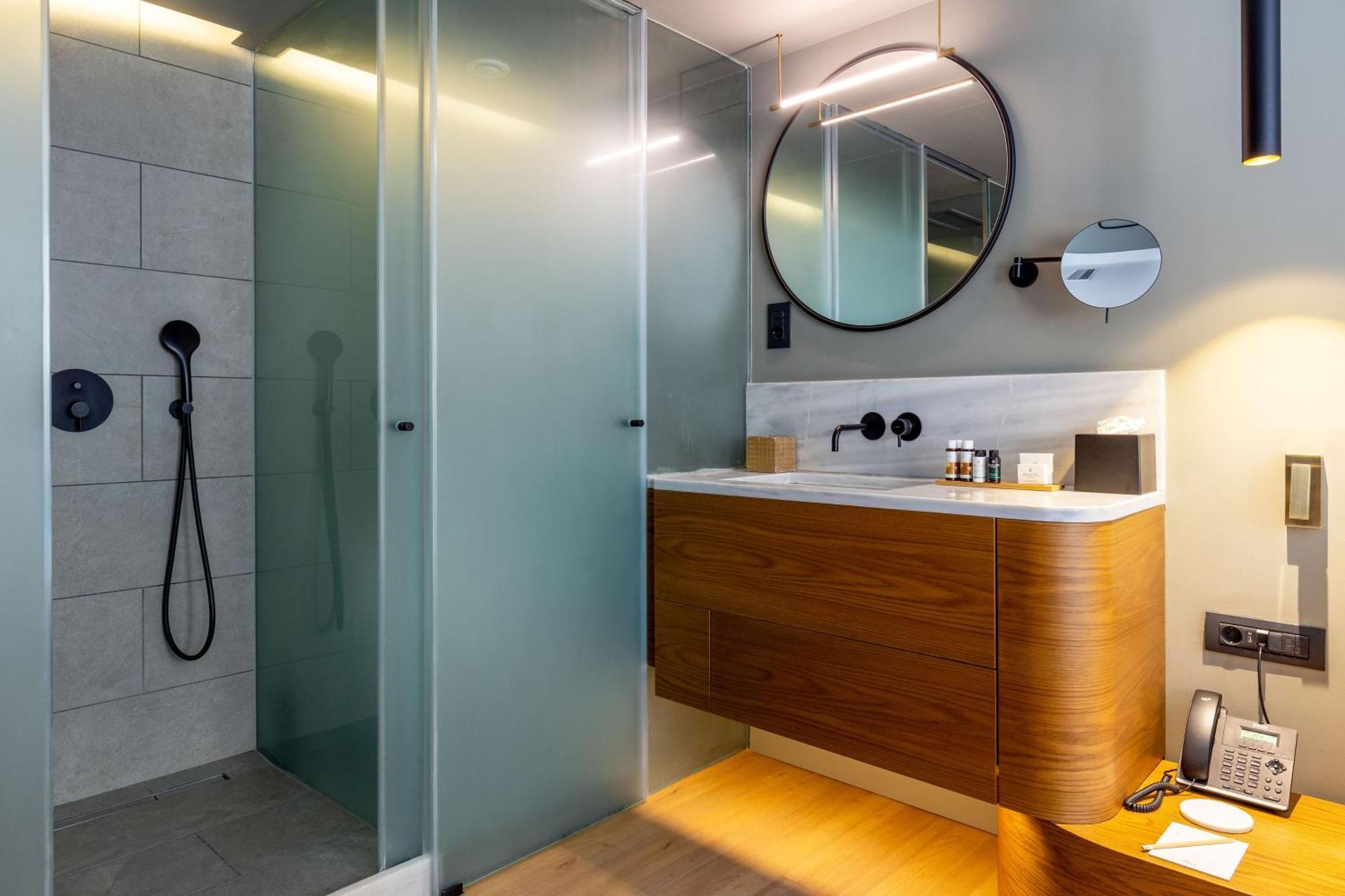 Bob W Eolou Hotel Athena Bagian luar foto